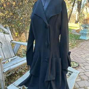 Jermikko 100% black wool coat